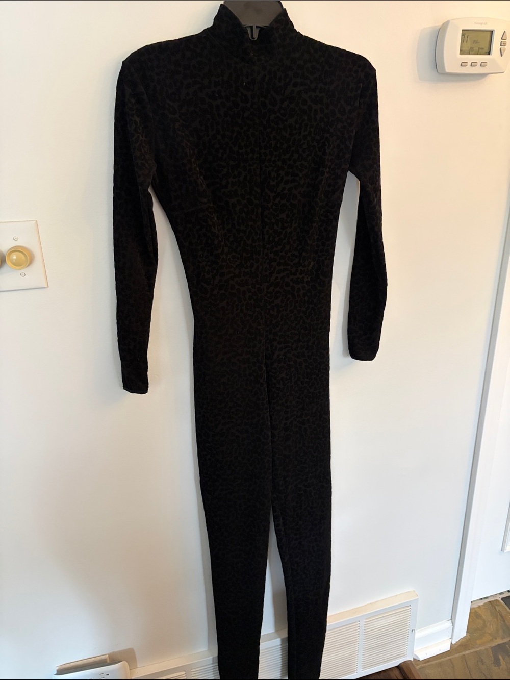 Long-Sleeve Black Leopard Print Women’s Jumpsuit